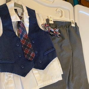Nautica - boys suit - size 6 - 5 pieces